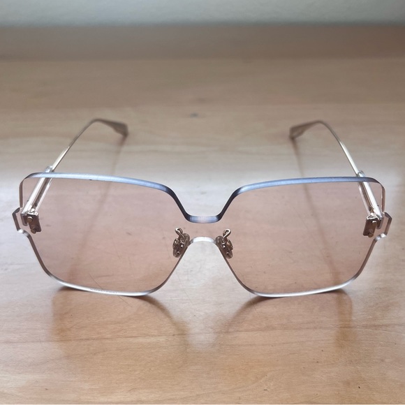 DIOR - Large Dior Color Quake 1 Nude Lens - Picture 3 of 7